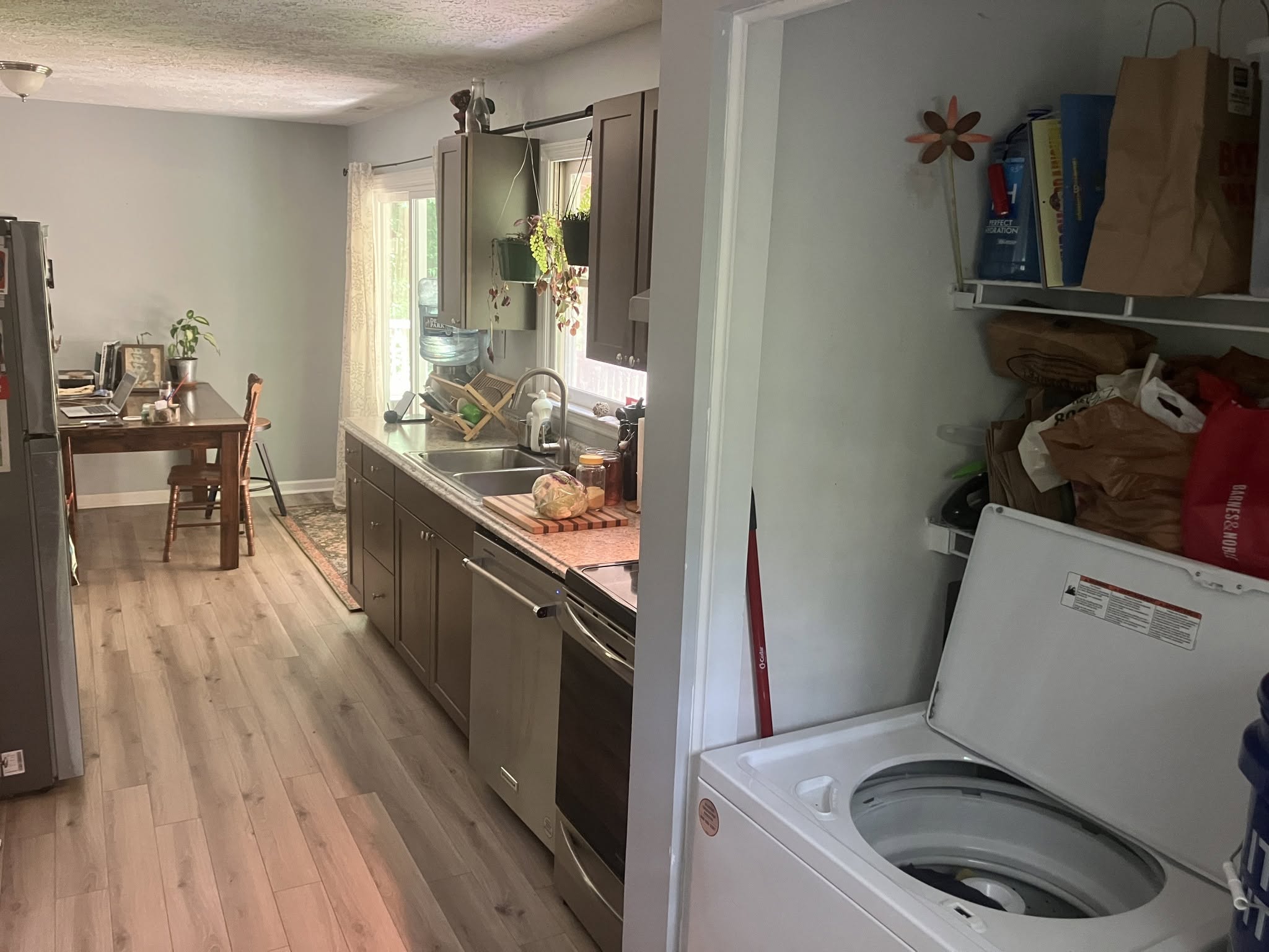 West Asheville — $1,125 + utilities — 1 bedroom + bonus rooms/studio space — Available early/mid October — musician/creative-friendly - Washer/Dryer Included